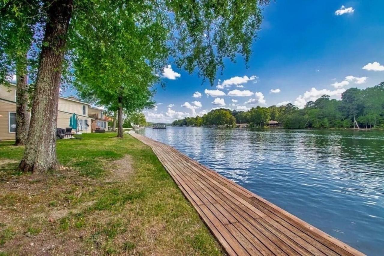 Boho Lakefront Condo With Stunning Views! Hawes Exterior photo
